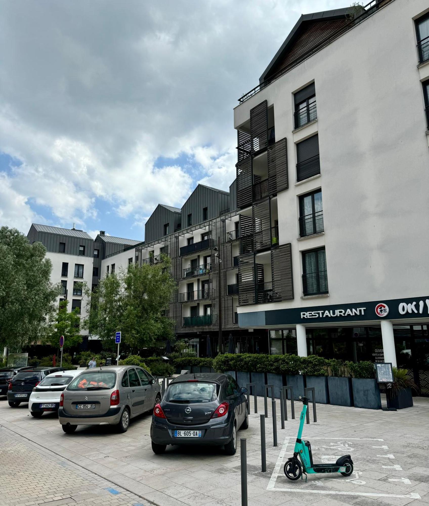 Studio 2 Adultes 2 Enfants Parcs Disneyland Paris Montevrain Exterior photo